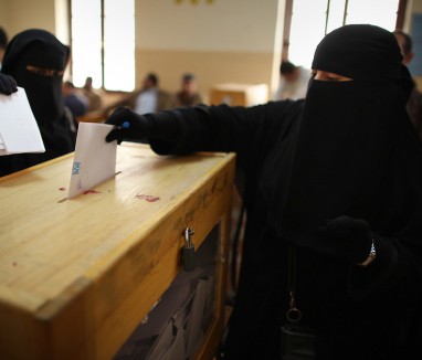 Arabia, svolta storica: le donne potranno votare