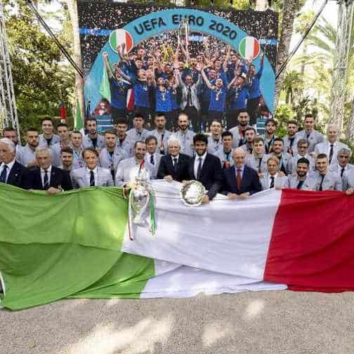 Mattarella ospita i campioni d'Europa